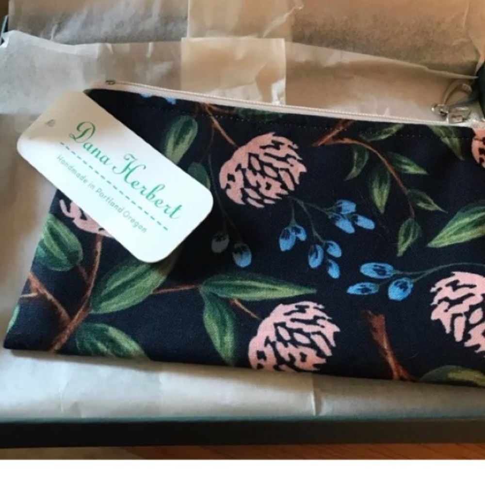 Dandelion coin purse